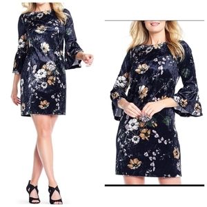 Adrianna Papell Velvet Boho Dress Size 12 Bell Sleeves Floral NWT Stretch